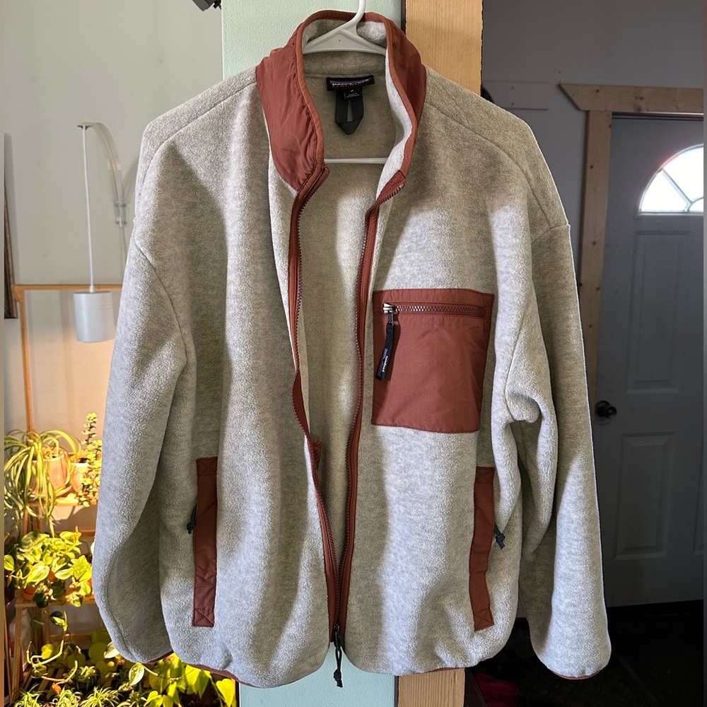 Patagonia zip up fleece